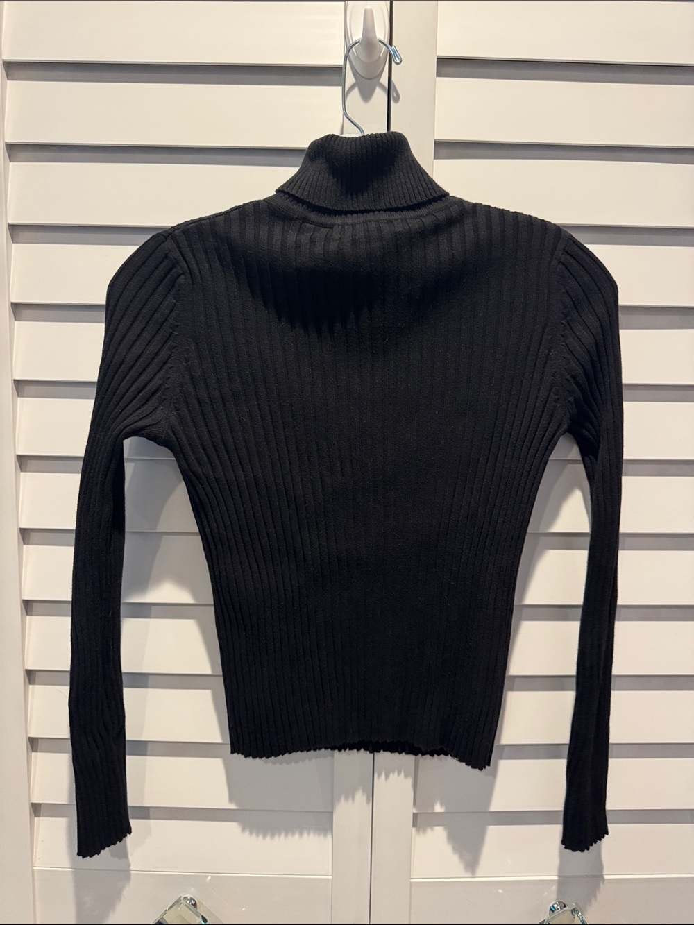 Express Black Ribbed Turtleneck Sweater in 100% Cotton. - Picture 6 of 9